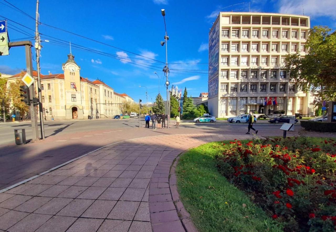 Limone Apartmani Nisz Zewnętrze zdjęcie