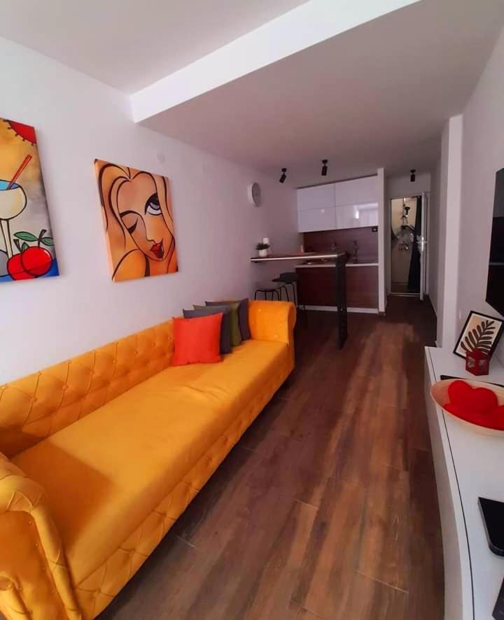 Limone Apartmani Nisz Zewnętrze zdjęcie