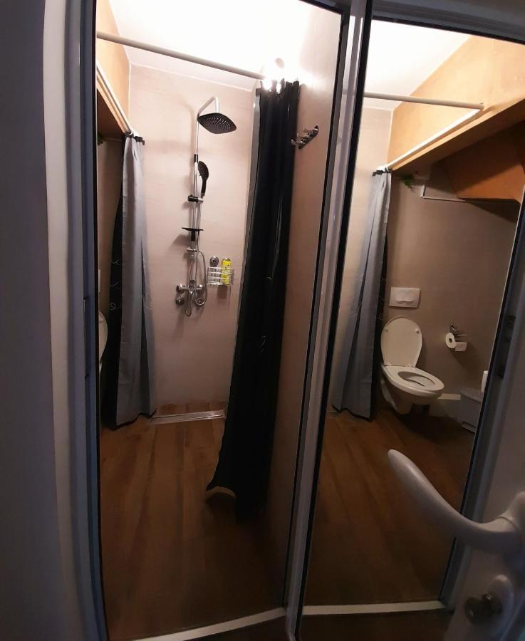 Limone Apartmani Nisz Zewnętrze zdjęcie
