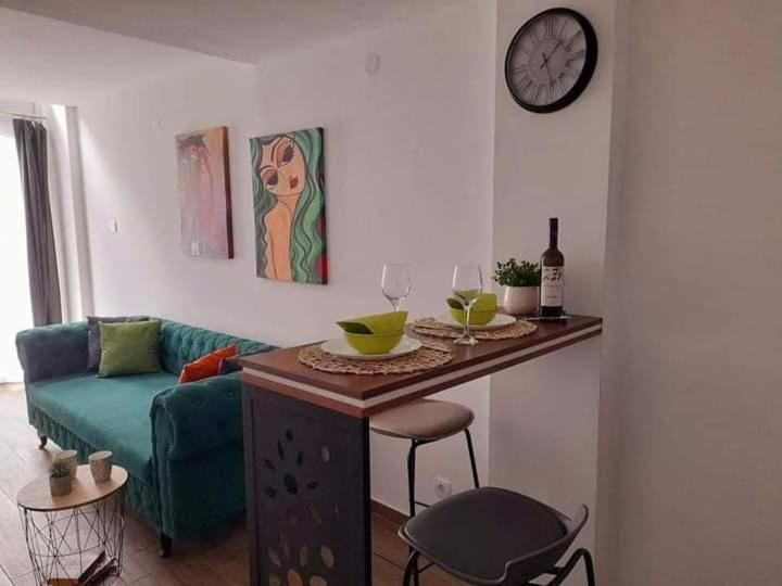 Limone Apartmani Nisz Zewnętrze zdjęcie