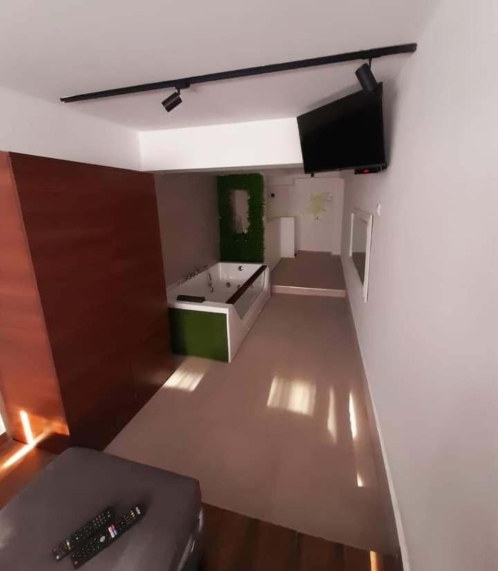Limone Apartmani Nisz Zewnętrze zdjęcie